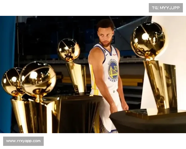 NBA最好的5大榜样,库里凡人之躯创神迹,詹姆斯低调无奈天资太高 NBA最好的5大榜样,库里凡人之躯创神迹,詹姆斯低调无奈天资太高